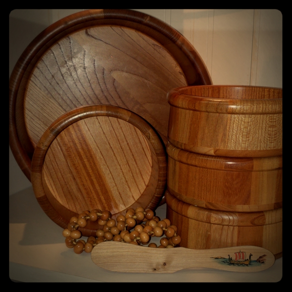 Wood Bowl Set w/3 Napkin Holders, Spread Knife